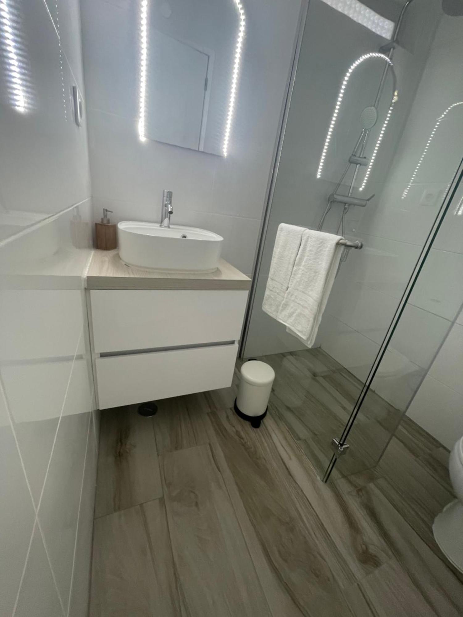 New! Apartment 50 Meters From The Beach Carvoeiro  Esterno foto